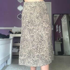 Leopard print midi skirt